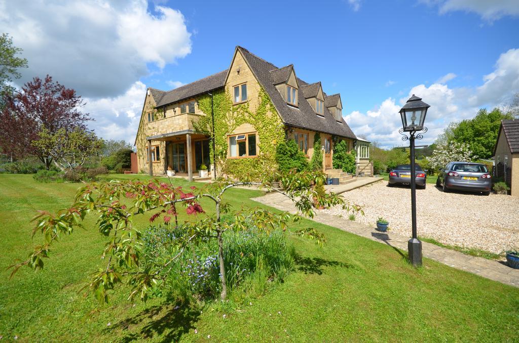 Woodland Guesthouse Stow-on-the-Wold Exterior photo